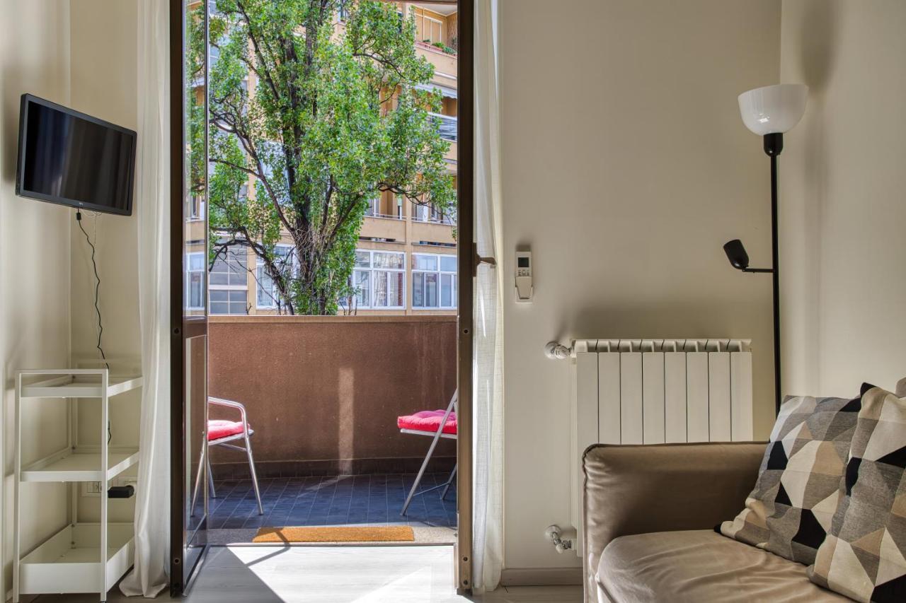 Joivy Vibrant 2Bed Apt With Balcony Milan Exterior photo